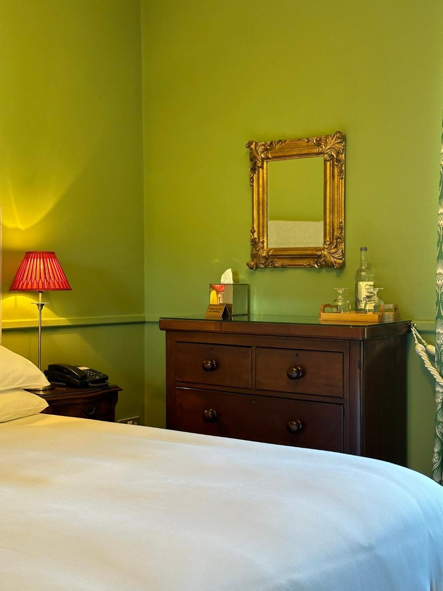 Wild Honey Inn Лисдунварна Екстериор снимка