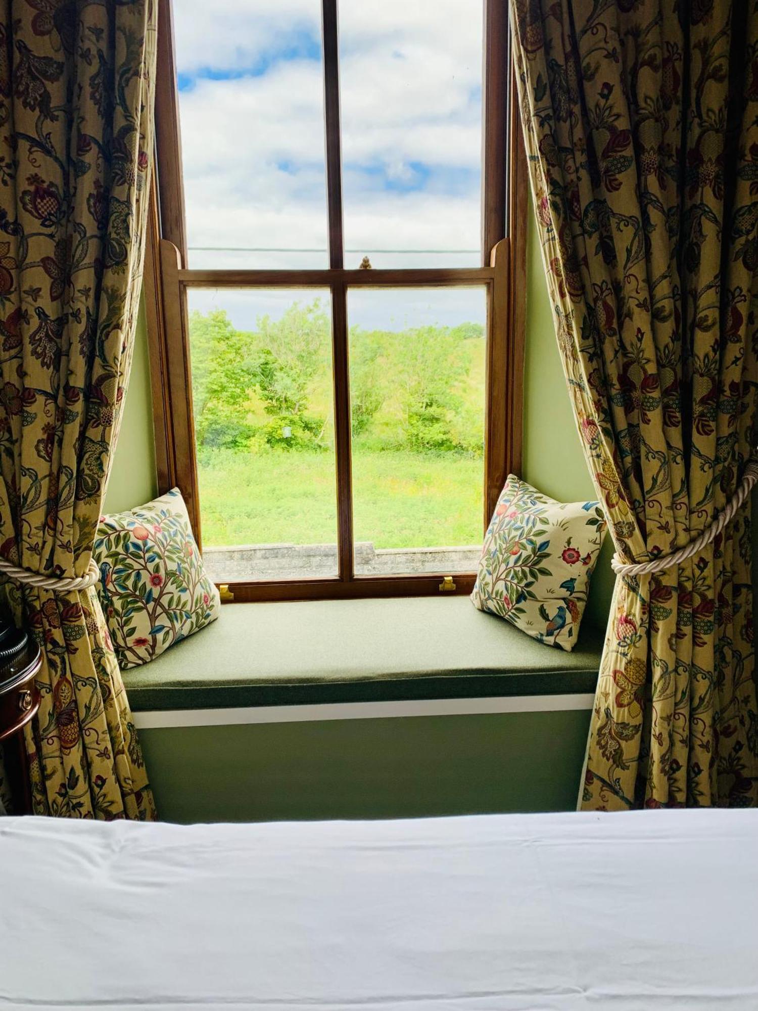 Wild Honey Inn Лисдунварна Екстериор снимка